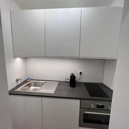 Studioaparment アパート